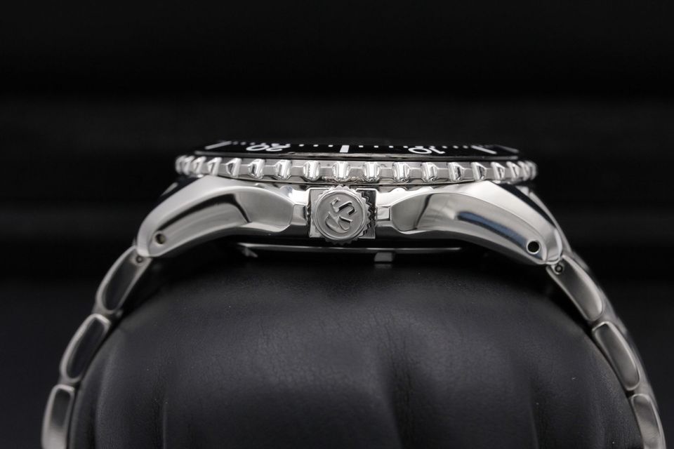 Grand Seiko Sport Collection SBGA461 Image 3